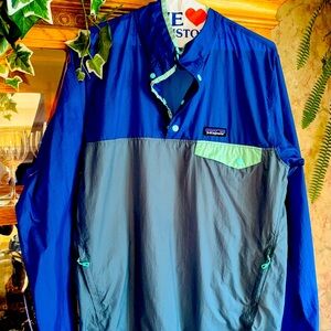💗Men’s Patagonia nylon pullover windbreaker size small💗